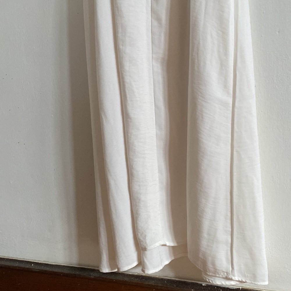 Dress - Picture 4 of 6